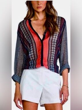 🩸SANCTUARY CLOTHING🩸ROLL TAB SLEEVE  GEO SHEER SLIT BACK HIDDEN PEARL BUTTON TOP